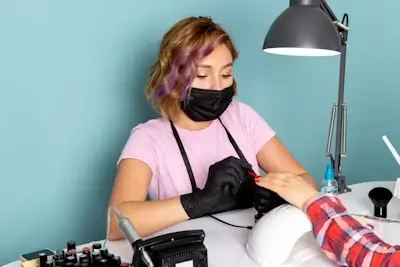 Confira o Dia da Manicure e veja como seria seu signo nesta profissão