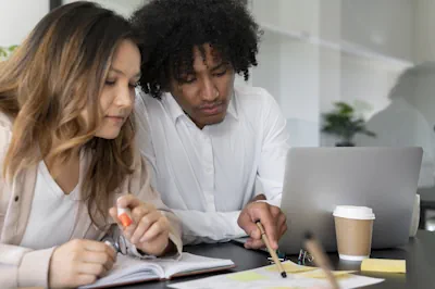 Dupla imbatível: esses 6 pares de signos do zodíaco funcionam melhor em equipe