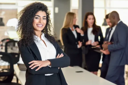 Libra no trabalho: características que impulsionam seu sucesso