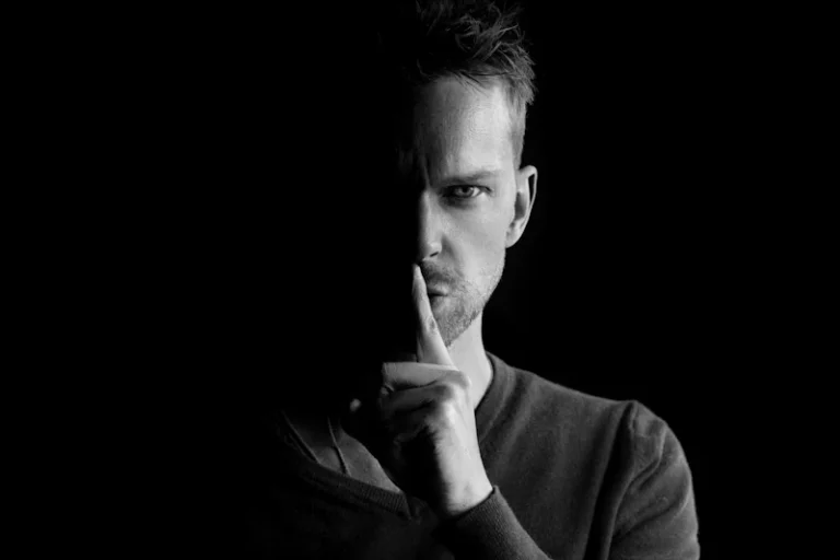 7 aspectos da sua vida que você deve sempre manter em segredo