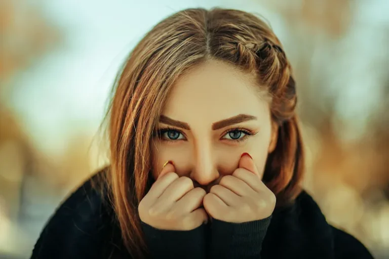 Veja o quão introvertido é o seu signo nas coisas do amor